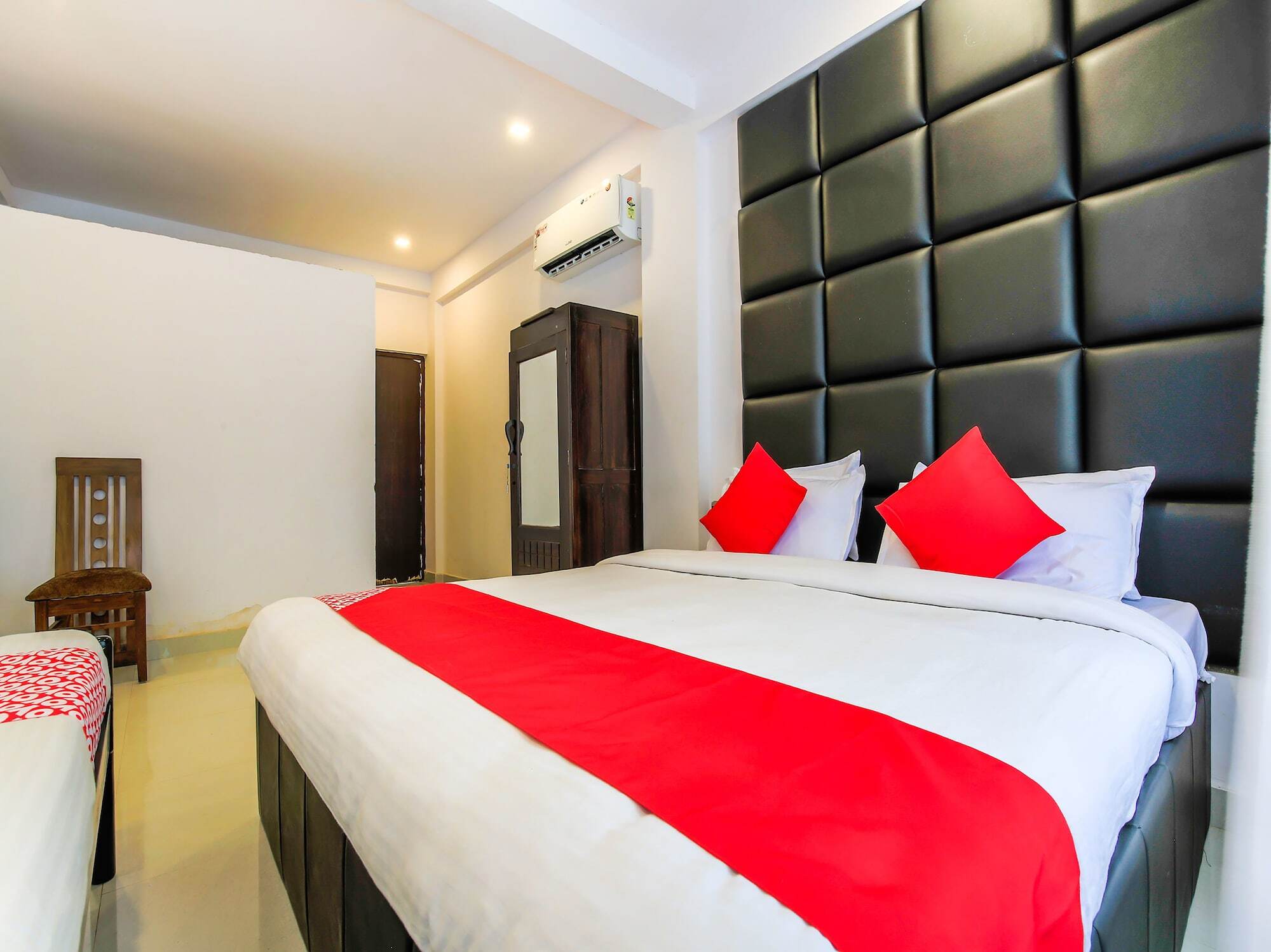 Oyo 23650 Down Da Village Hotel Candolim