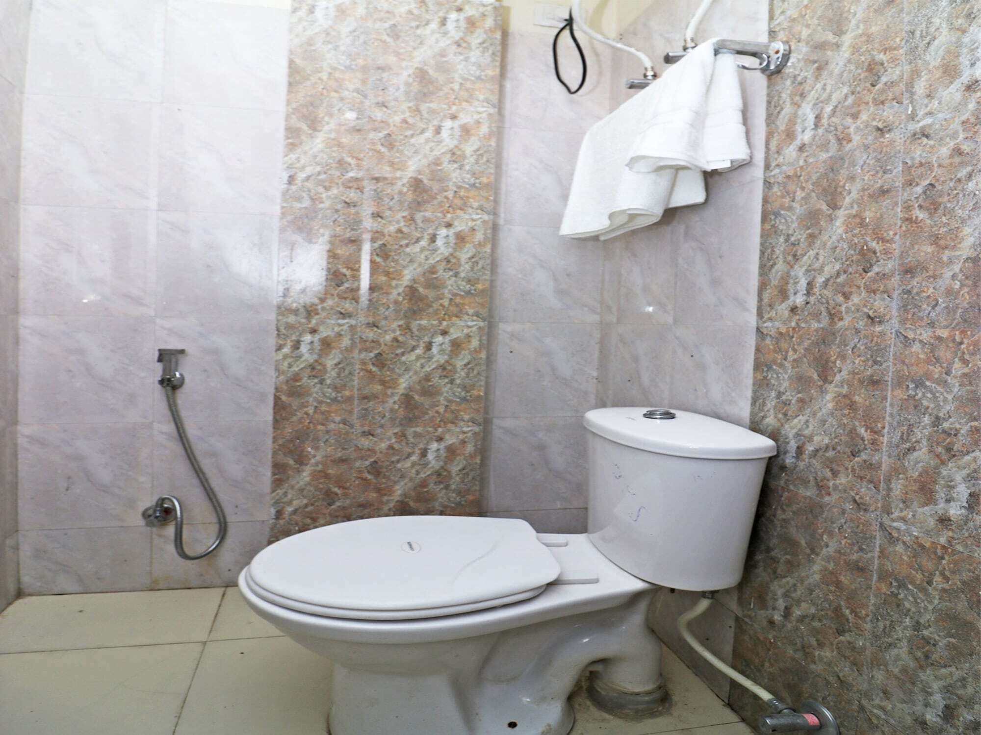 Hotel Oyo 23650 Down Da Village Candolim